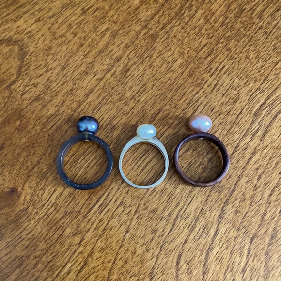 Pearl rings - stacked - Picture 1 of 3